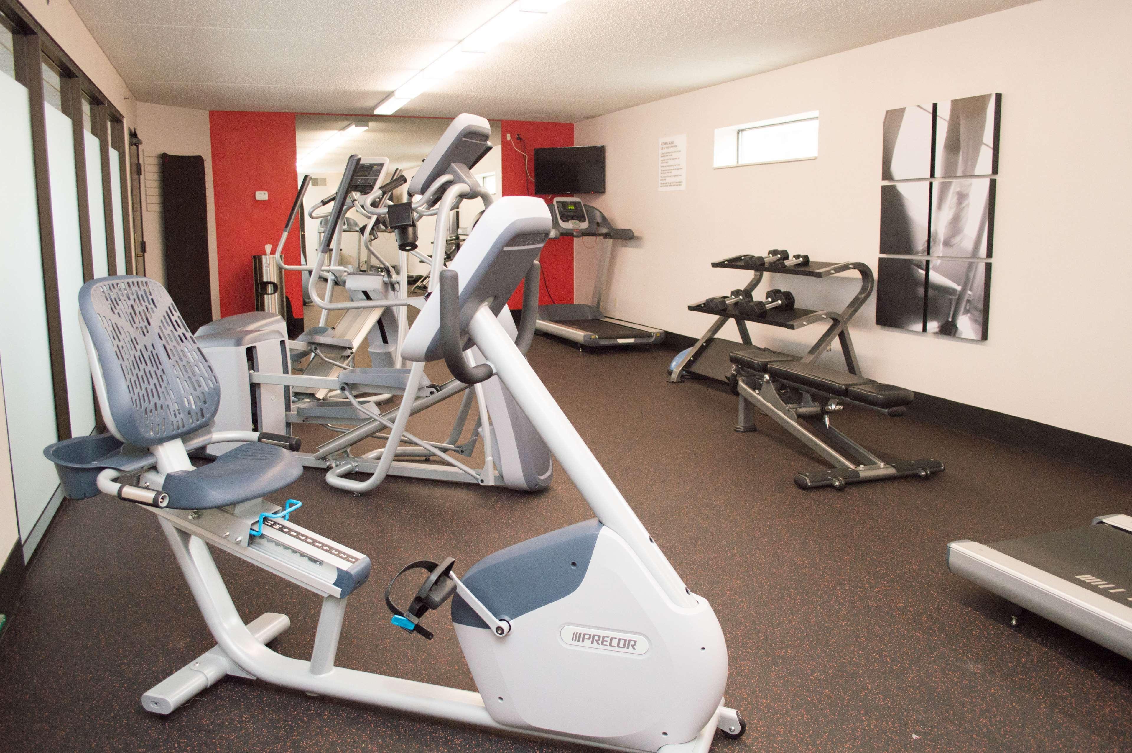 Radisson Hotel Detroit-Farmington Hills Ngoại thất bức ảnh