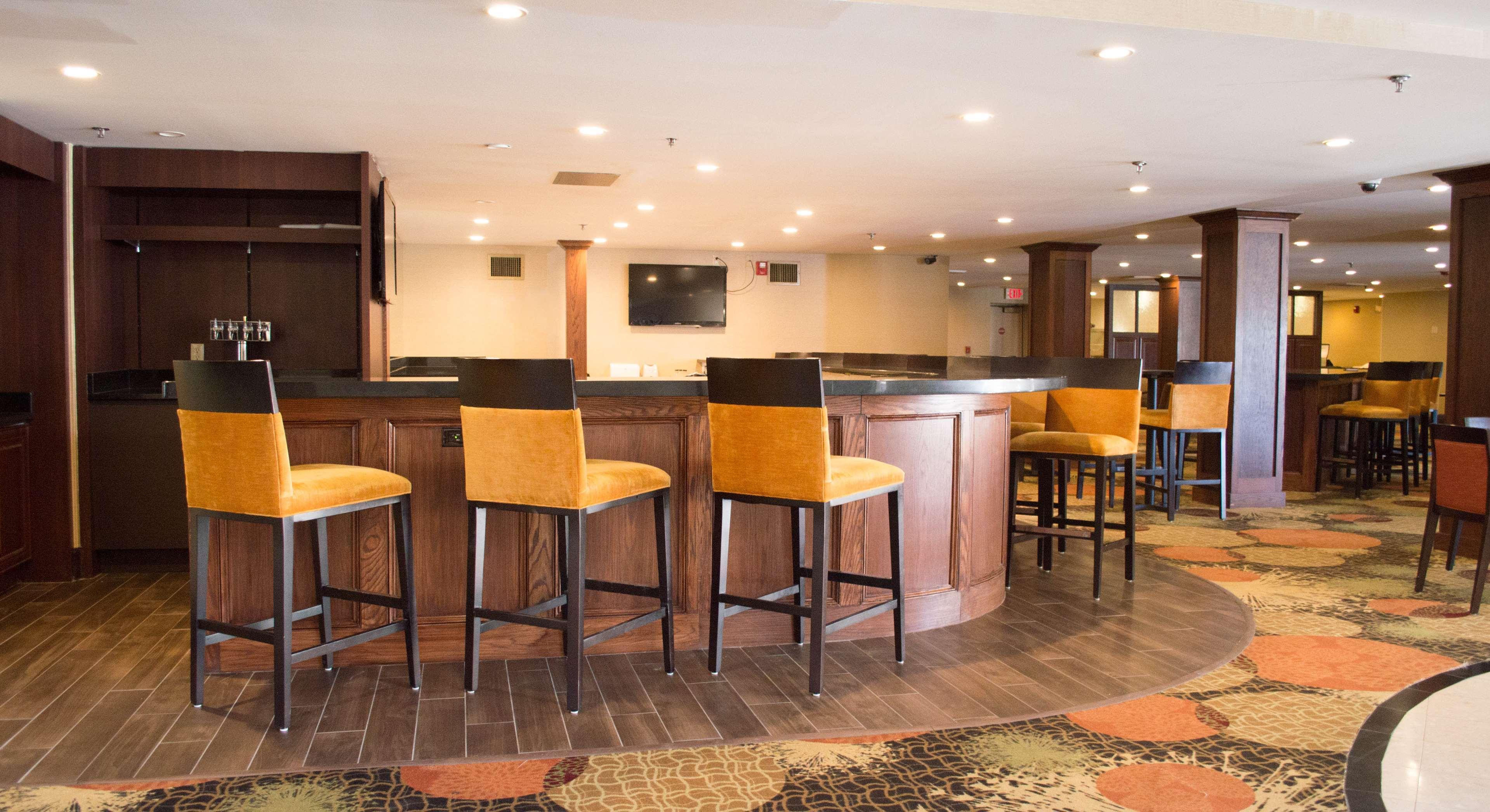 Radisson Hotel Detroit-Farmington Hills Ngoại thất bức ảnh