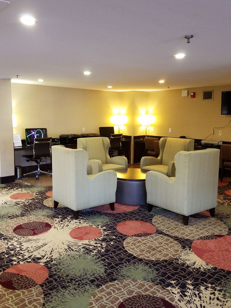 Radisson Hotel Detroit-Farmington Hills Ngoại thất bức ảnh